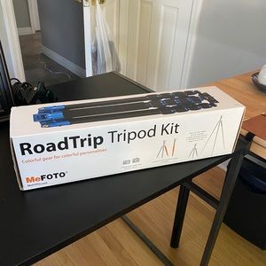 MeFoto RoadTrip Tripod Kit Purple